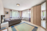 Schlafen 3 - Groß gedacht, vielseitig gemacht: Wohnhaus mit Doppelgarage & 2.143 m² Grundstück in Rühle!