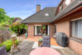 Terrasse - Groß gedacht, vielseitig gemacht: Wohnhaus mit Doppelgarage & 2.143 m² Grundstück in Rühle!