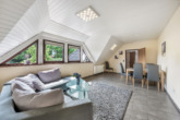 Wohnen / Essen Dachgeschoss - Groß gedacht, vielseitig gemacht: Wohnhaus mit Doppelgarage & 2.143 m² Grundstück in Rühle!