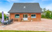 Bild - Gut Ding will Weide haben: Zweifamilienhaus mit Stallgebäude auf 4.722 m² Grundstück in Haren/Erika!