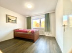 Schlafen 2 - Helle Räume, top gelegen: 3-Zimmer-Wohnung mit Loggia & Stellplatz in Meppen Esterfeld zur Miete!