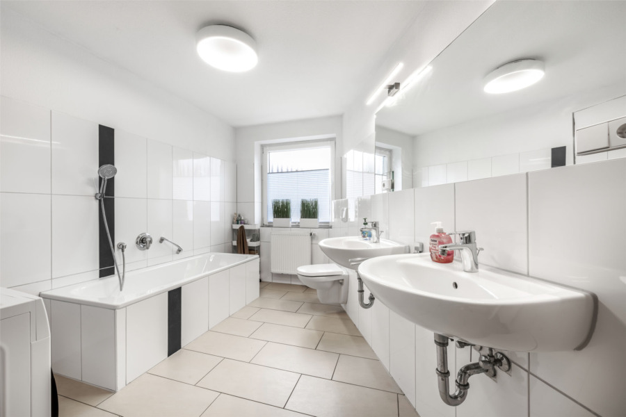 Wohnung 1 - Tageslichtbad
