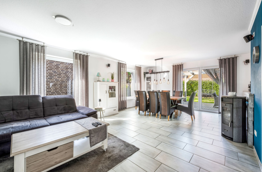 Wohn- und Esszimmer