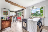 Essen / Kochen - Grund genug für neue Träume – Wohnen mit Weitblick auf einem 5.644 m² großen Naturareal