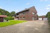 Bild - Gartenzeit inklusive – Erdgeschosswohnung mit Wintergarten, Garage und modernisiertem Tageslichtbad