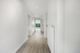 Diele / Eingangsbereich - Klar geplant, modern weitergedacht, klug modernisiert – gepflegte Doppelhaushälfte in Meppen-Nödike!