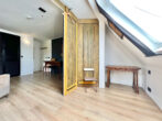 Standard kann jeder: Außergewöhnliche Innenarchitektur - 60 qm Wintergarten - ELW - am Kanal! - Wohn- und / oder Schlafzimmer Dachgeschoss
