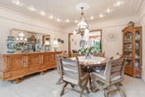 Esszimmer - Privatpark statt Schrebergarten – Wohnhaus auf 9.800 m² Grundstück in Twist-Bült!