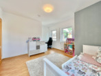 Kind / Gäste / Büro II - Keine halben Sachen in Esterfeld: DHH mit Carport, 3 Schlafzimmer, EBK & Garten zu mieten!