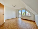 Vermietete Maisonette-Wohnung - Nähe Stadtzentrum und Ems - Provisionsfrei für den Käufer - (Eltern-)Schlafzimmer Dachgeschoss