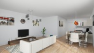 Visualisierung Kochen / Essen / Wohnen - Frisch vom Architekten II: Neubau-OG-Wohnung, 2 Schlafzimmer, Wärmepumpe & PV-Anlage in Esterfeld!