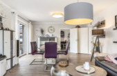 Wohnen / Essen - Neuer Look, neue Möglichkeiten: Modernisiertes EFH mit Garage, Garten und flexiblem Raumangebot