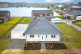 Bild - Energieeffizient, barrierefrei & bezugsfertig – Neubaubungalow am See in Herzlake!