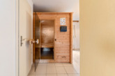 Doppeltes Schlafglück auf 634 qm Grundstück: Gepflegtes Einfamilienhaus mit bis zu 5 Schlafzimmern - Hobbyraum mit Sauna