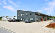 Halle 2 - Zwei auf einen Streich! Vermietete Gewerbehallen mit PV-Anlagen im Euro-Industriepark Meppen-Versen