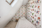 Schlafen 1 - Klein & clever investiert – vermietetes Einfamilienhaus mit neuer Heizung in Meppen – Esterfeld!