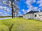 Bild - Neu gebaut, naturnah gewohnt: Exklusiver Bungalow mit neuer Einbauküche in Herzlake an der Hase!