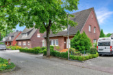 Bild - Stadtnah und begehrt: gepflegtes Einfamilienhaus mit Garage und Garten in Esterfeld
