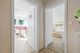 Flur Dachgeschoss - Schlüssel umdrehen, Zuhause genießen – Sanierte und modernisierte Wohnimmobilie in Twist-Siedlung!