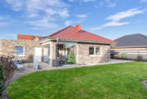 Bild - Alles auf einem Level: Bungalow aus 2020 mit PV-Anlage, Wallbox & Sommergarten in Haselünne-Eltern!