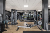 Trainingsfläche Links - Kraftriegel fürs Anlageportfolio – Vermietete Gewerbefläche im Zentrum von Wallenhorst!
